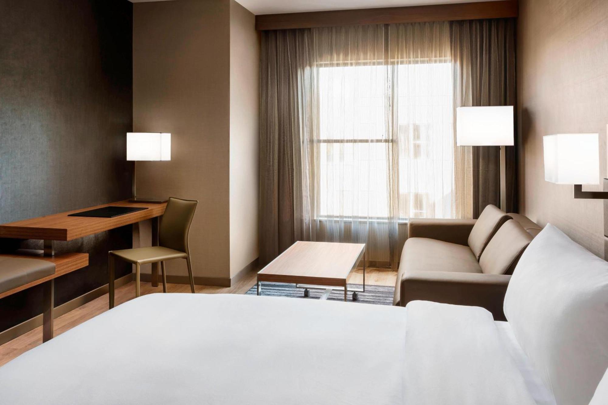 Ac Hotel By Marriott Chapel Hill Downtown Dış mekan fotoğraf
